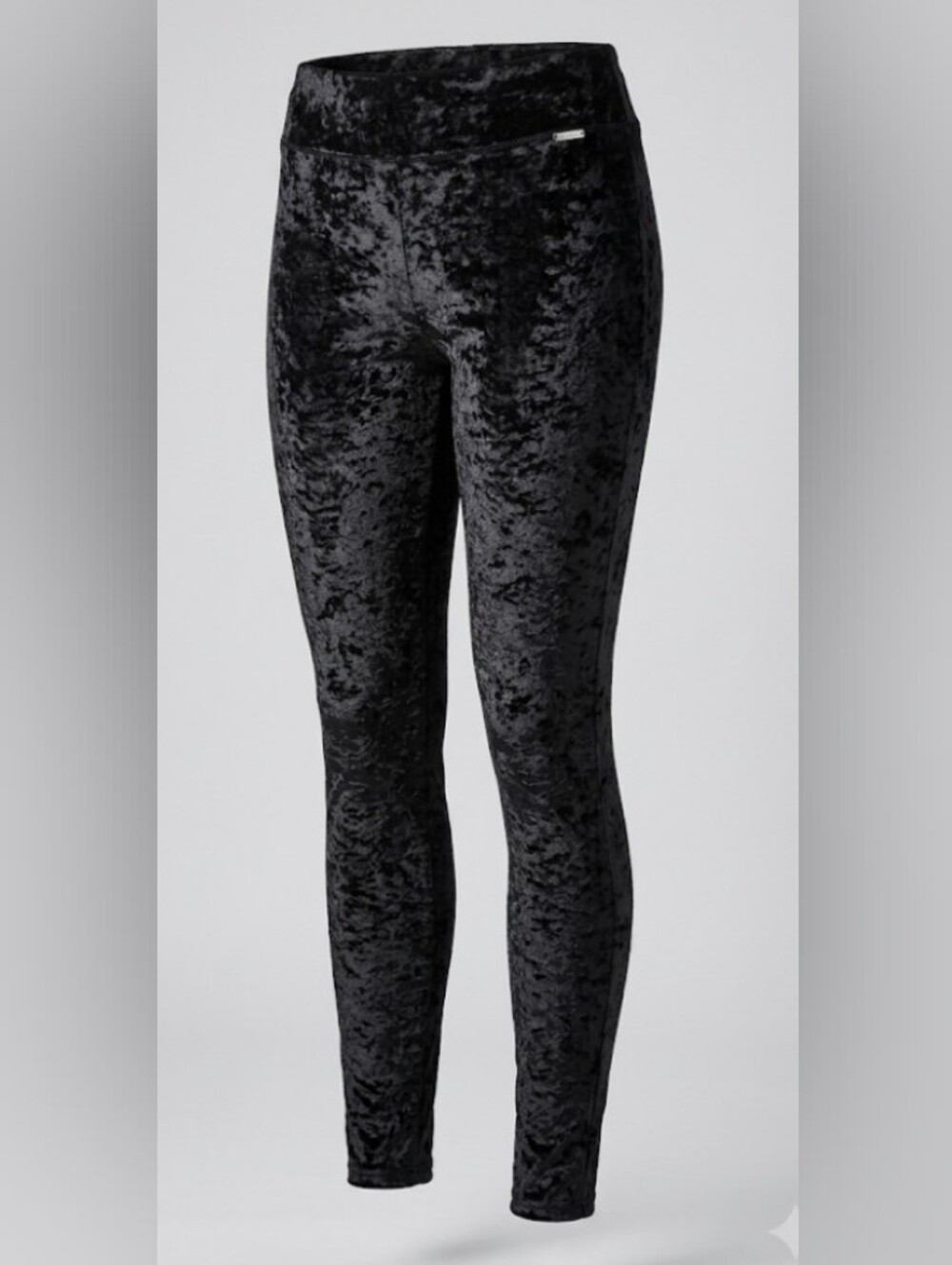 Hue Crushed Velvet Leggings in Black (Size M) Fall Capsule Cozy Easy